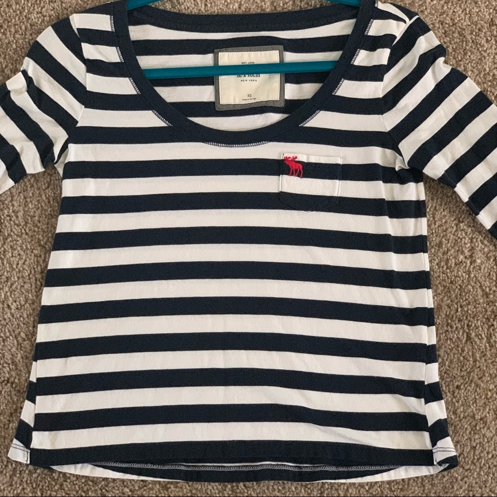Abercrombie & Fitch Top